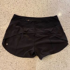 Lululemon Speed Up Short High Rise 4”